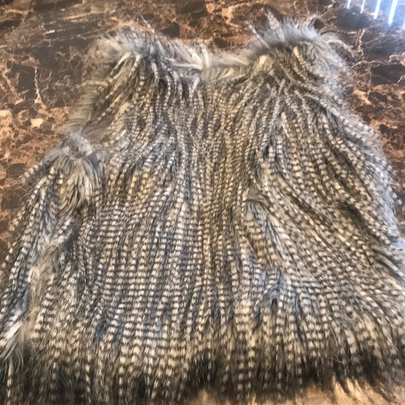 Best - Picture 3 of 3